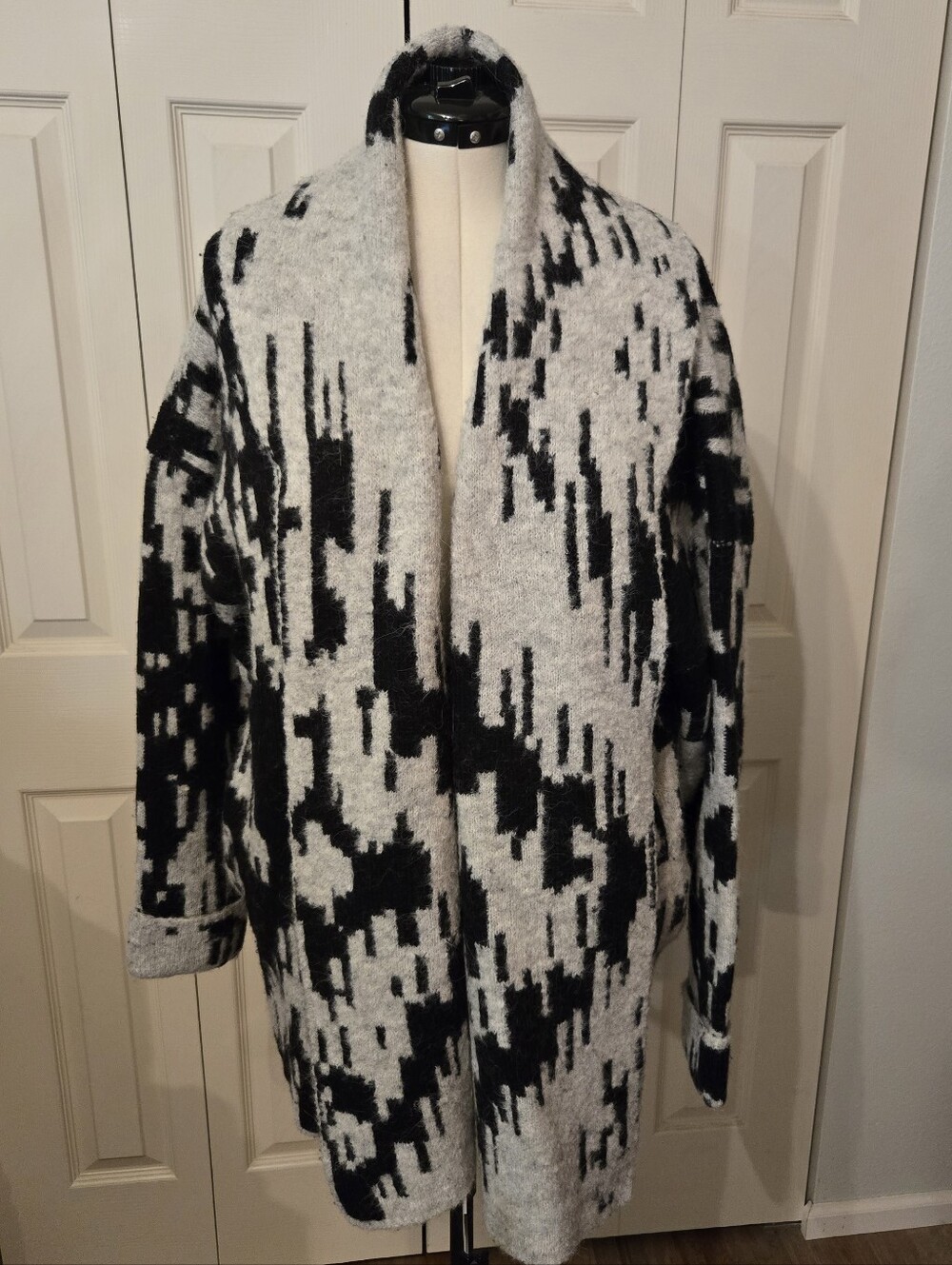 Sundance Sweater Size XXL